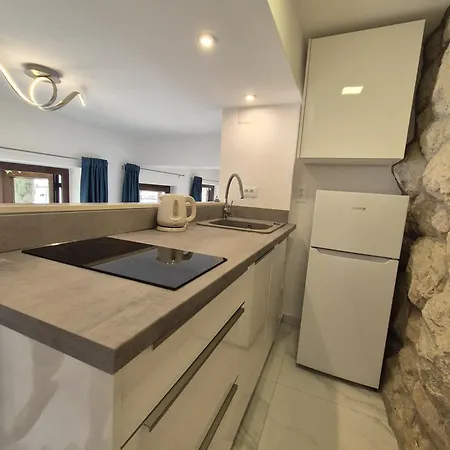 Montana Apartment